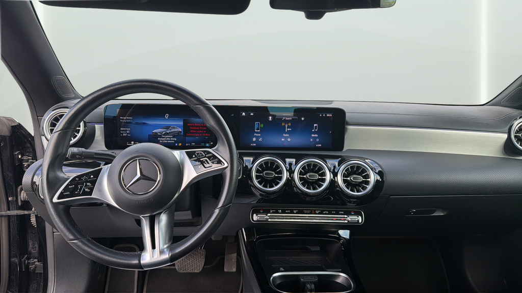 Used 2025 Black Mercedes-Benz CLA 250 image 21