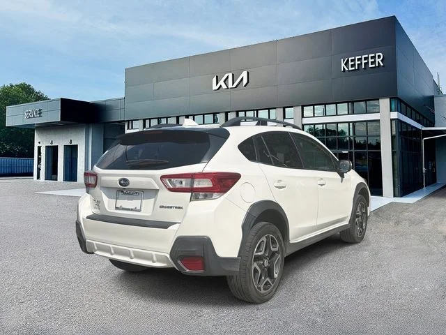 Used 2018 White Subaru 2.0i Limited image 8