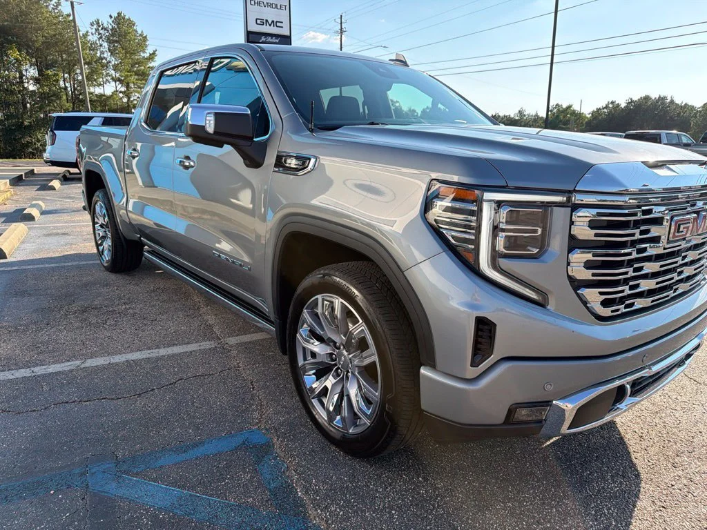 Used 2024 Sterling Metallic GMC Denali image 7