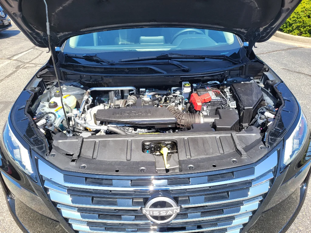 Used 2026 Super Black Nissan SV image 25