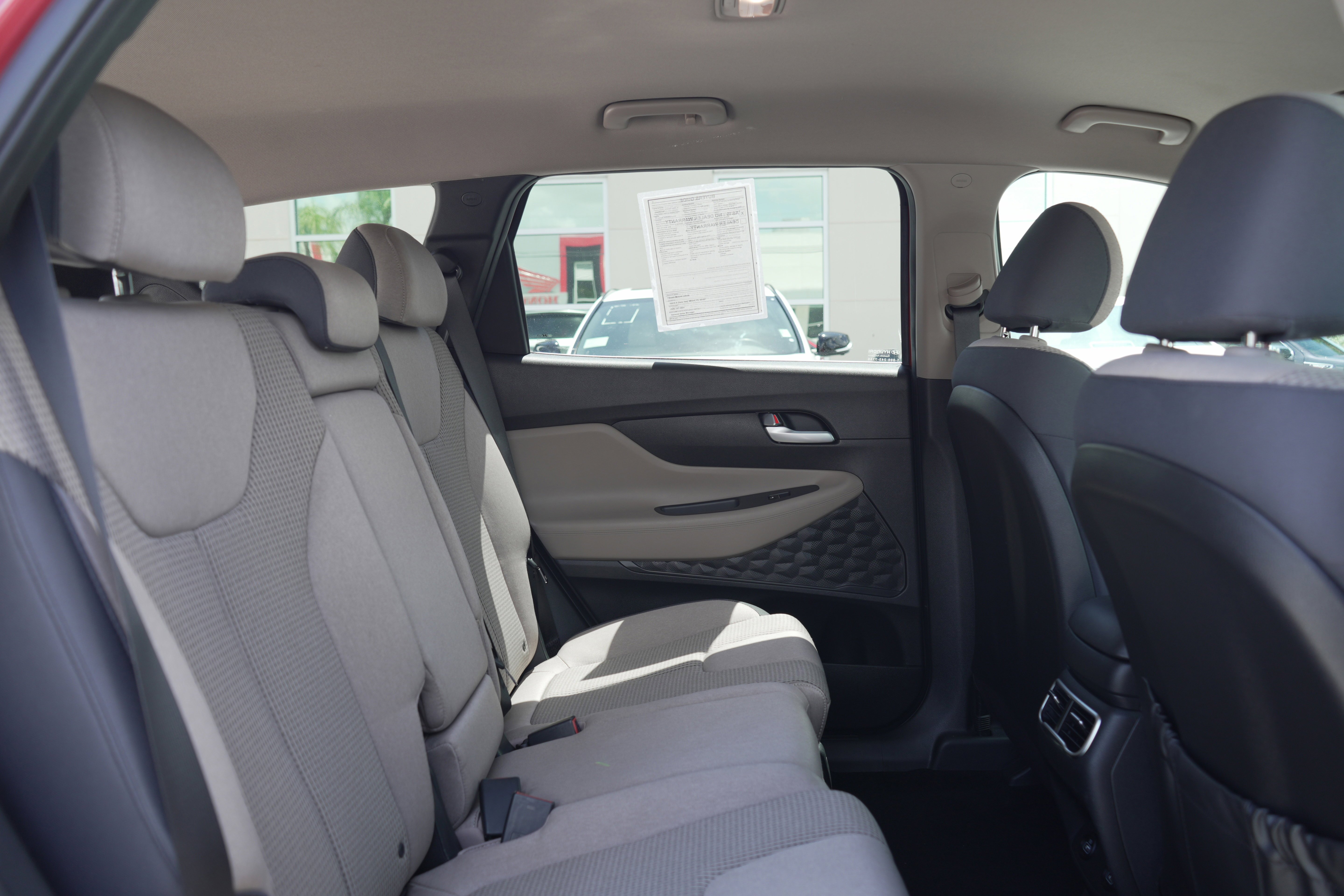 Used 2023 Calypso Red Hyundai SE image 19