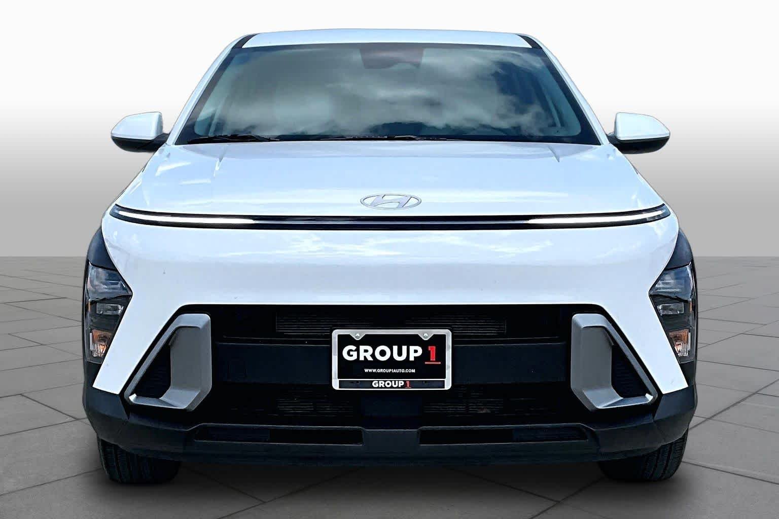 Certified Used 2026 Atlas White Hyundai SE image 4