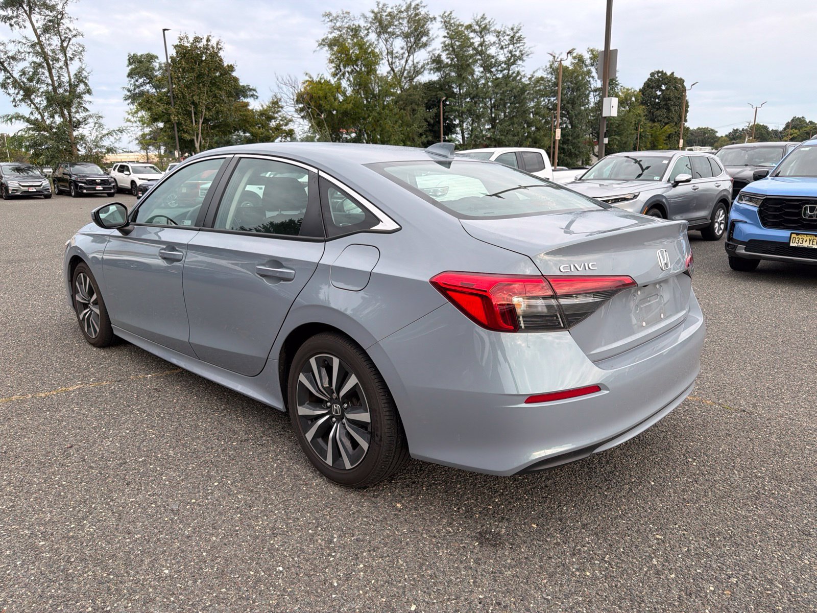Used 2024 Sonic Gray Pearl Honda EX image 30