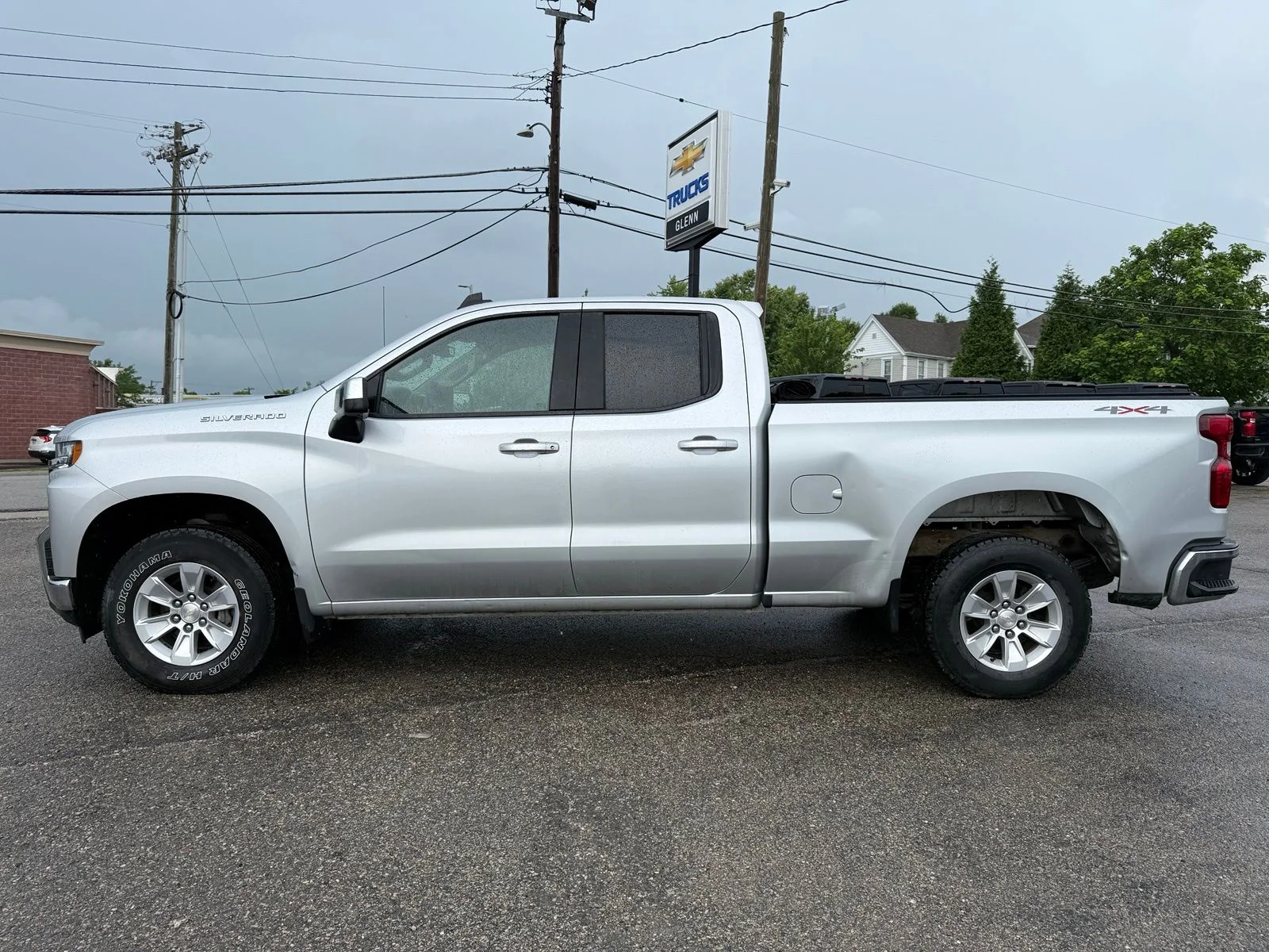 Used 2021 Silver Chevrolet LT image 3