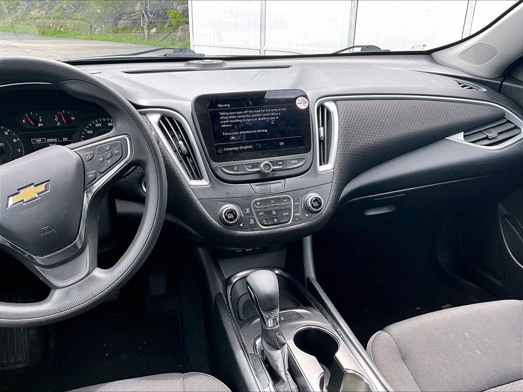 Used 2023 Mineral Gray Metallic Chevrolet  image 18
