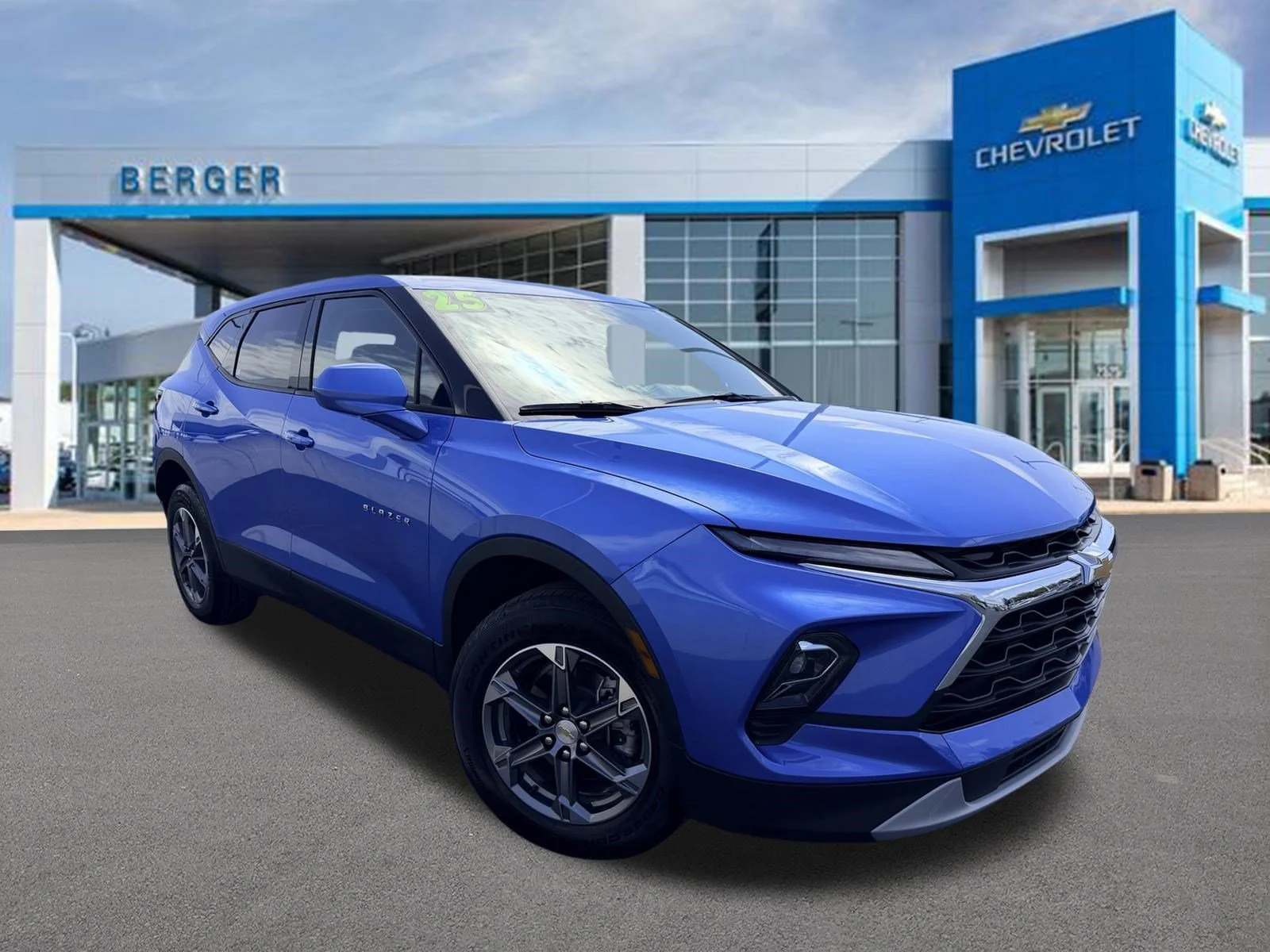2025 Chevrolet Blazer 2.0T 2LT FWD's photo