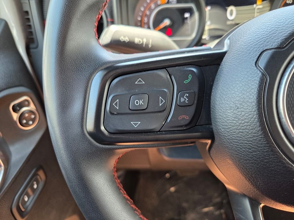 Used 2024 White Jeep Rubicon image 29