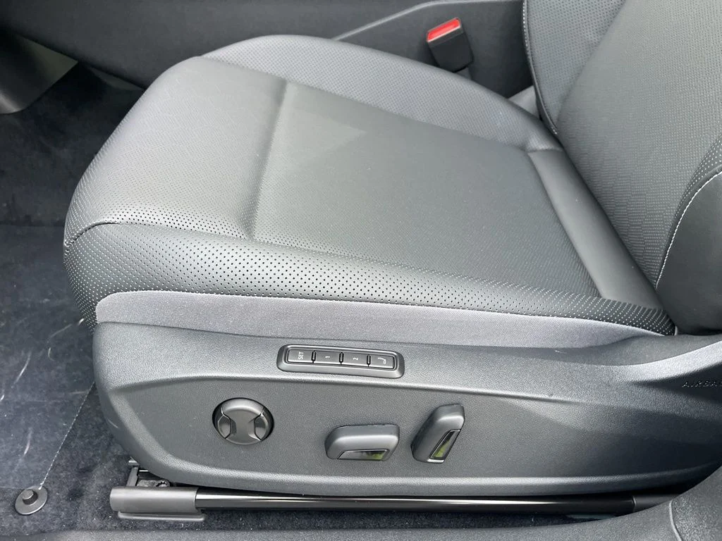 2025 Volkswagen ID.4 PRO S - Photo 21