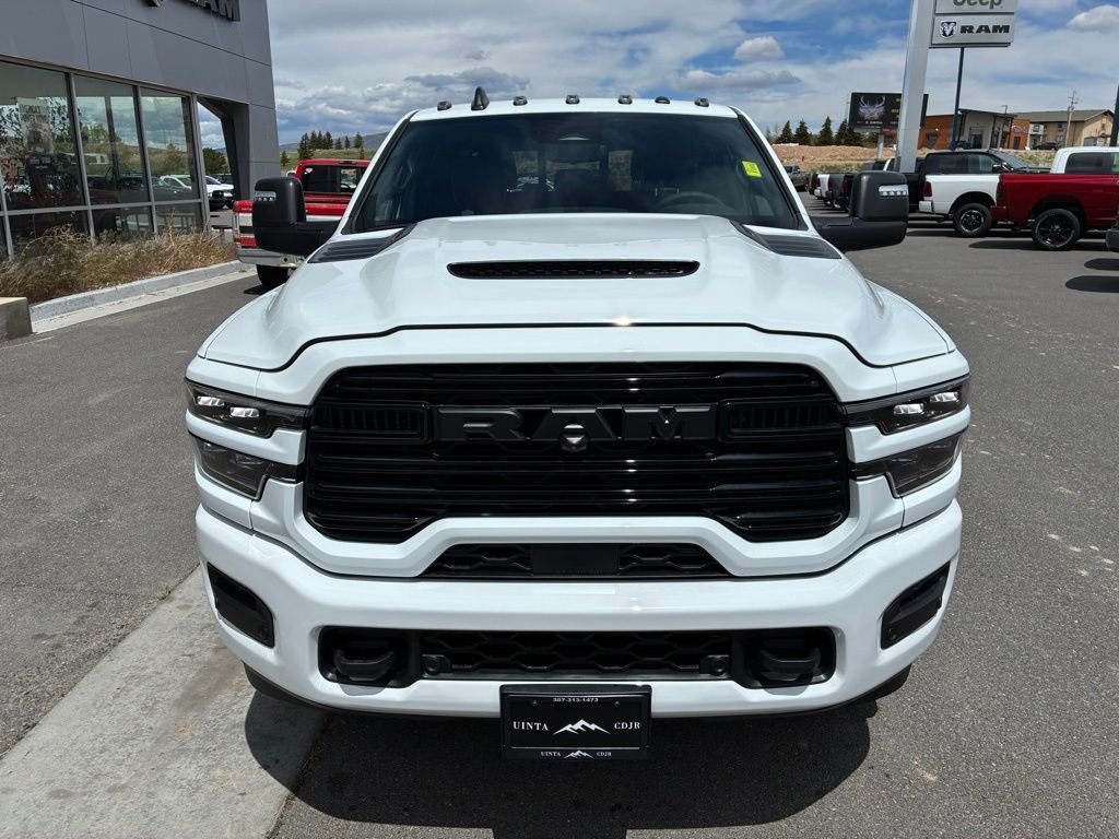New 2026 Bright White Clear-Coat Exterior Paint RAM Laramie image 10