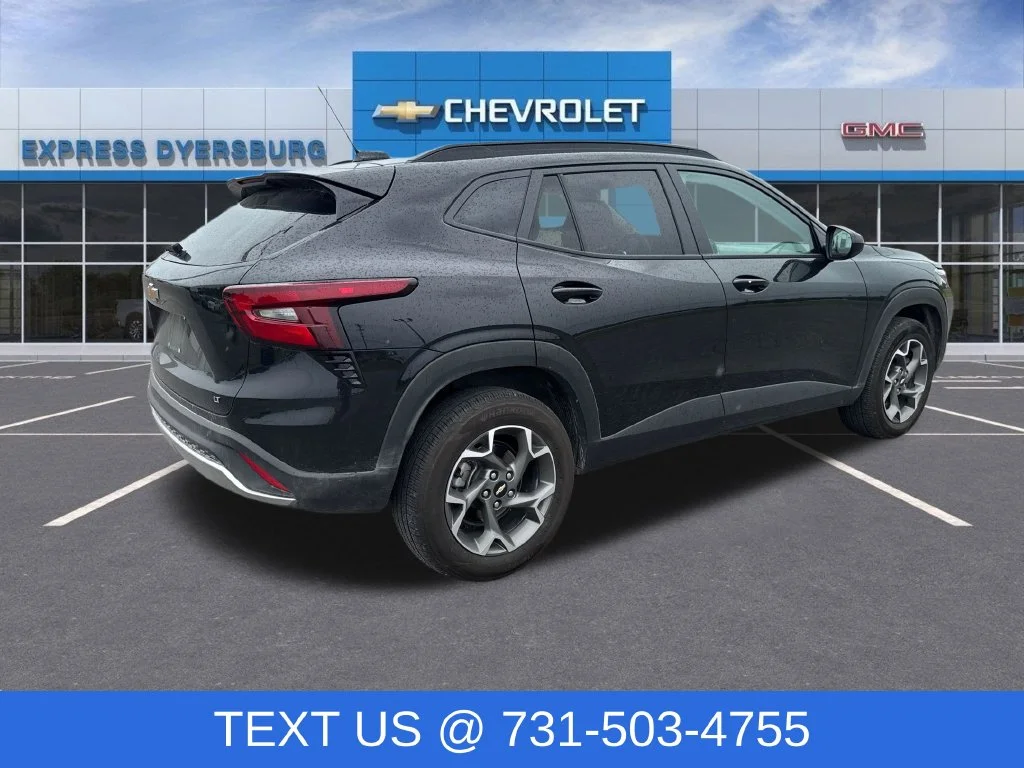 Used 2025 Black Chevrolet LT image 6