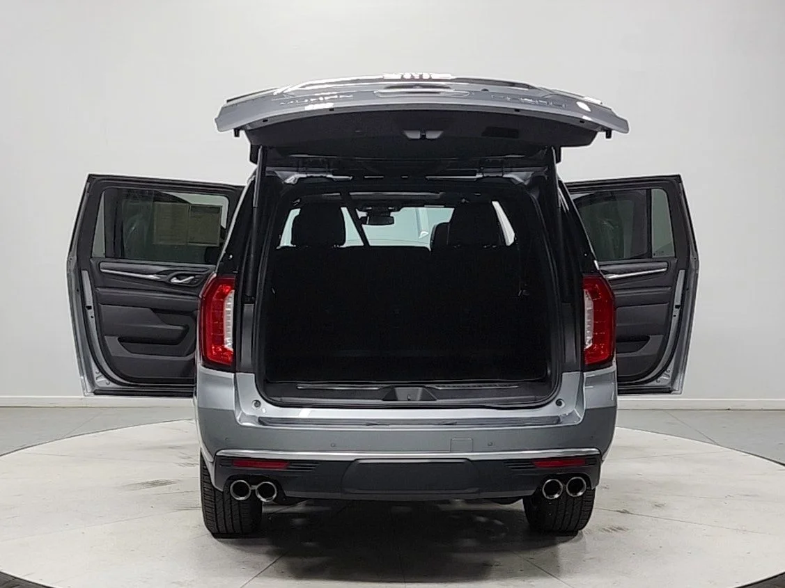 Used 2023 Silver GMC Denali image 14