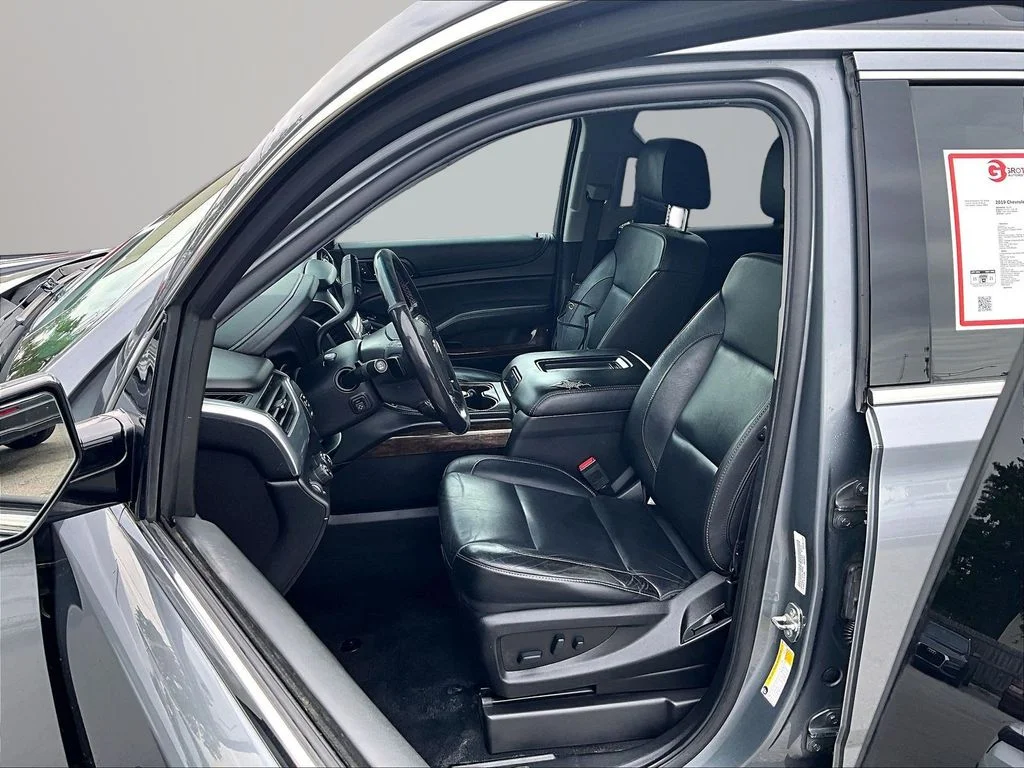 Used 2019 Gray Chevrolet LT image 25