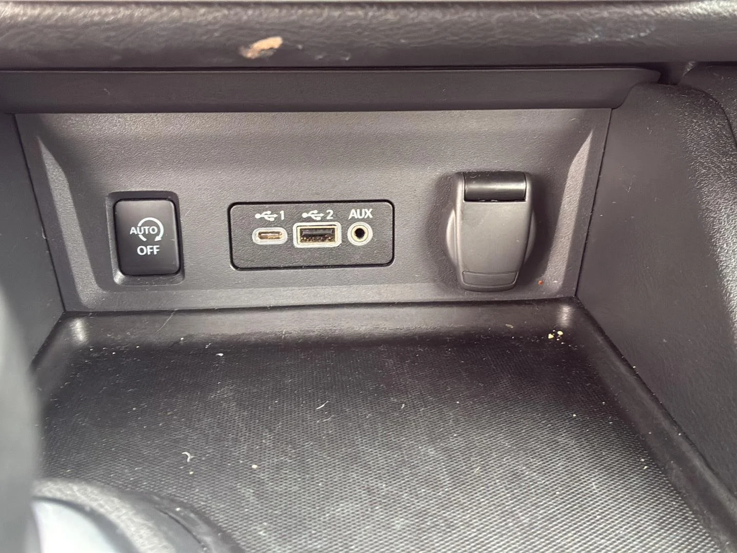 Used 2025 Black Nissan SV image 15