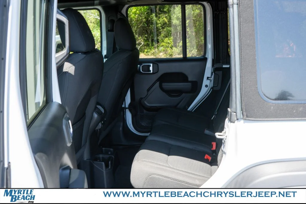 Used 2022 Bright White Clearcoat Jeep Unlimited Sport S image 14