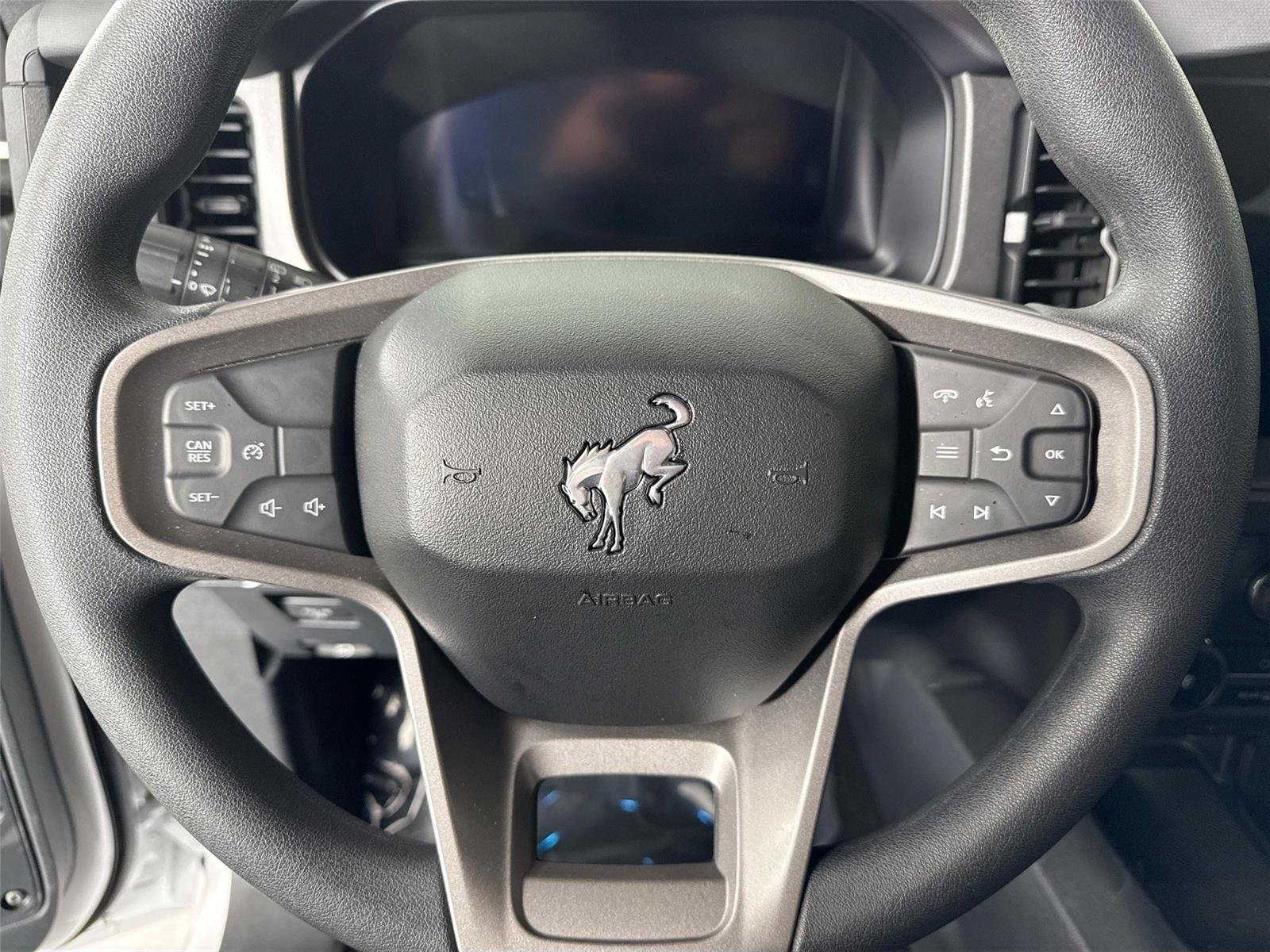 Used 2025 Oxford White Ford Base image 14