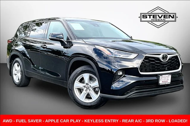 2022 Toyota Highlander LE