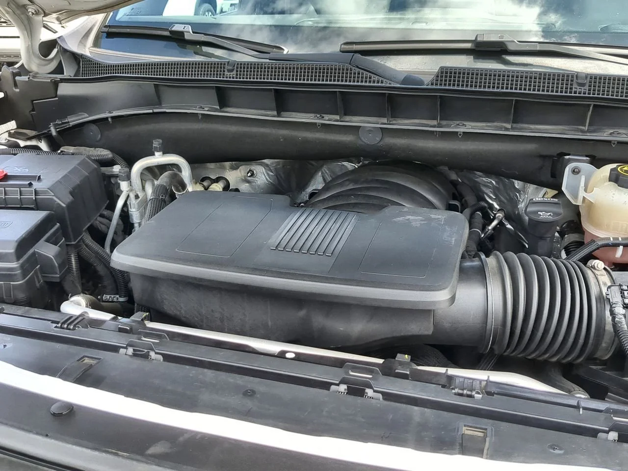 Used 2022 Summit White Chevrolet LT image 31