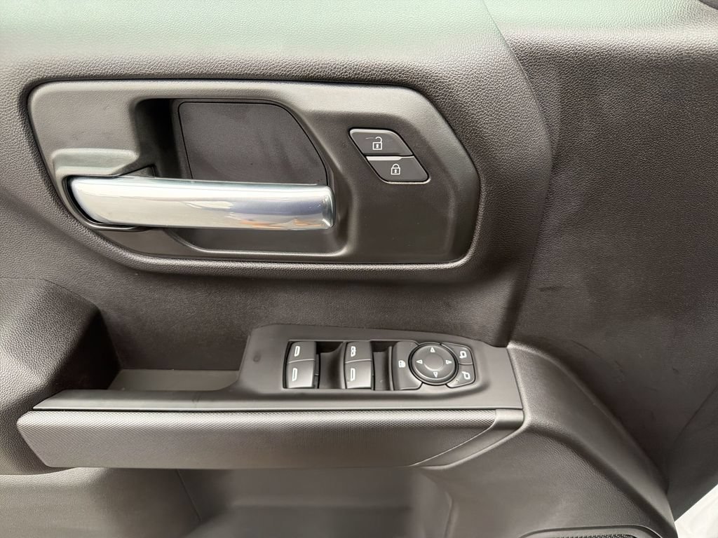 2026 Chevrolet Silverado 1500 Custom - Photo 13