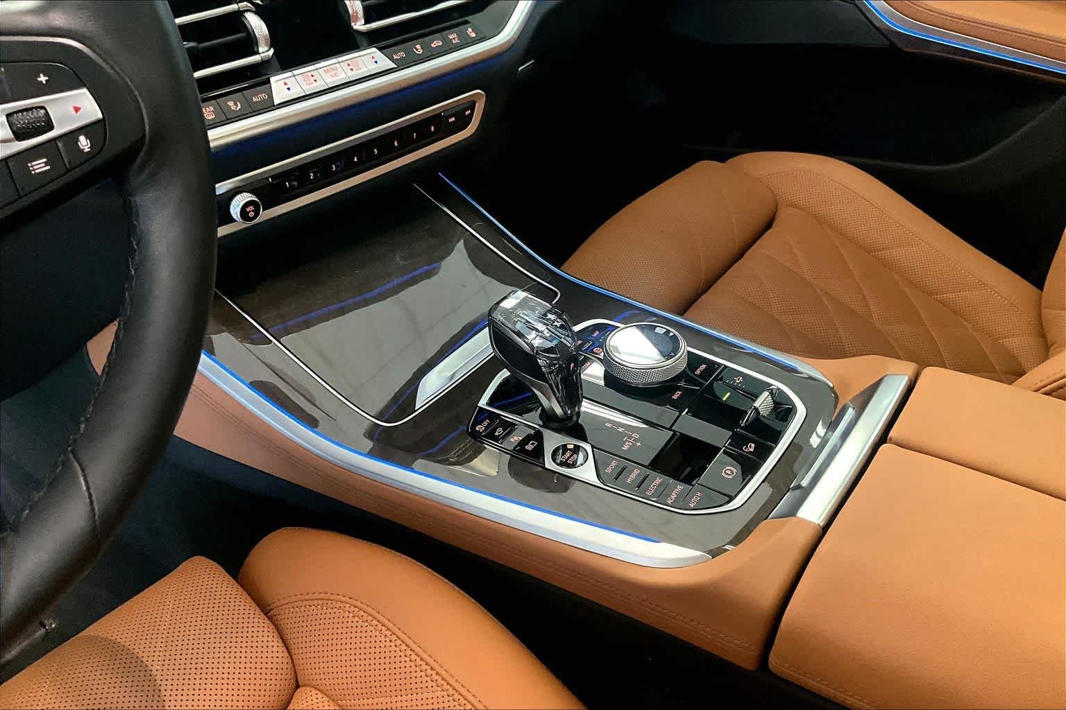 Used 2023 Manhattan Green Metallic BMW xDrive45e image 15