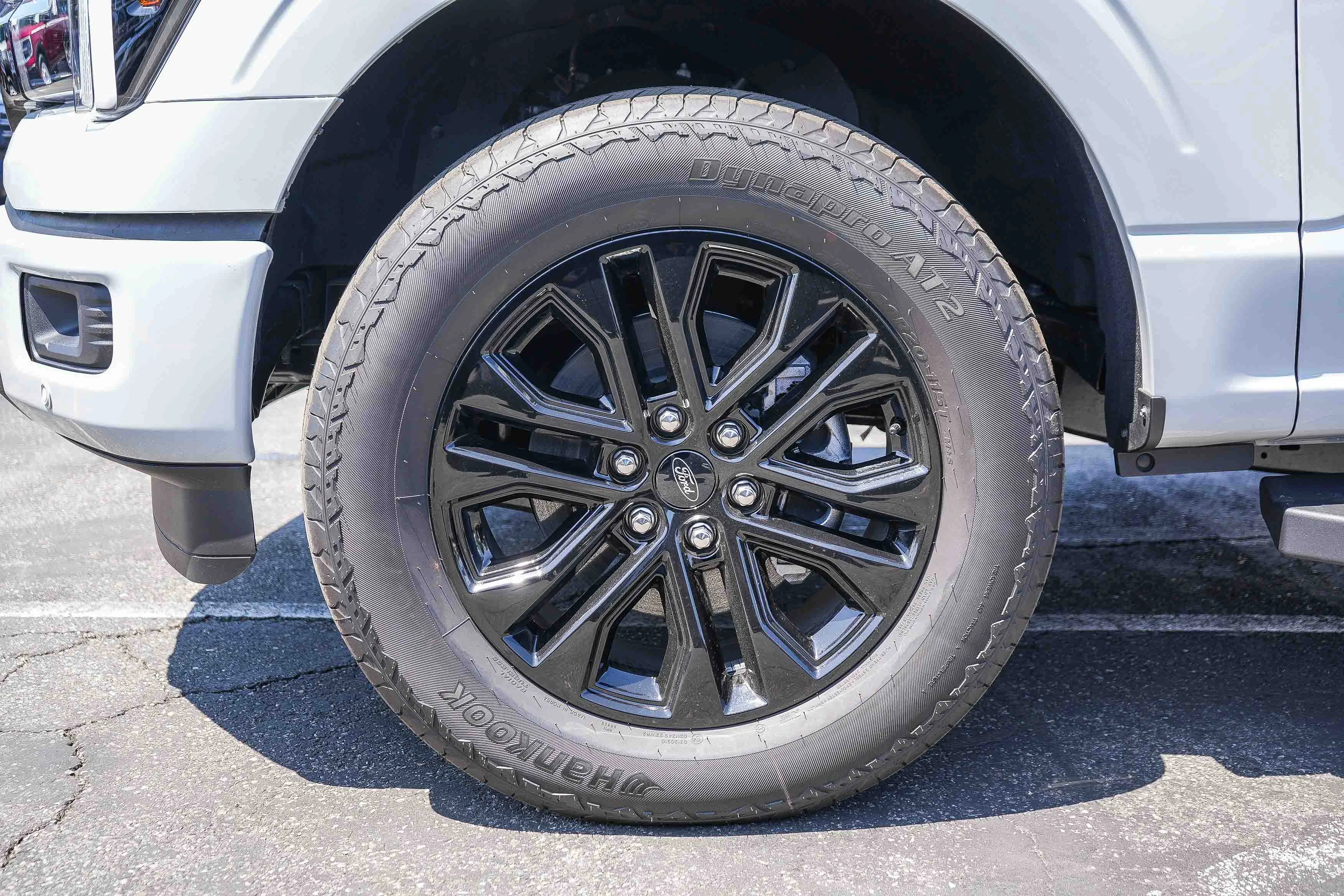 New 2026 Avalanche Ford Lariat® image 11