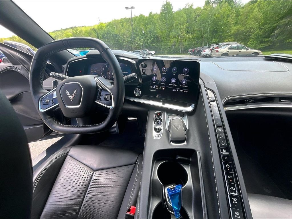 Used 2020 Shadow Gray Metallic Chevrolet Stingray image 19