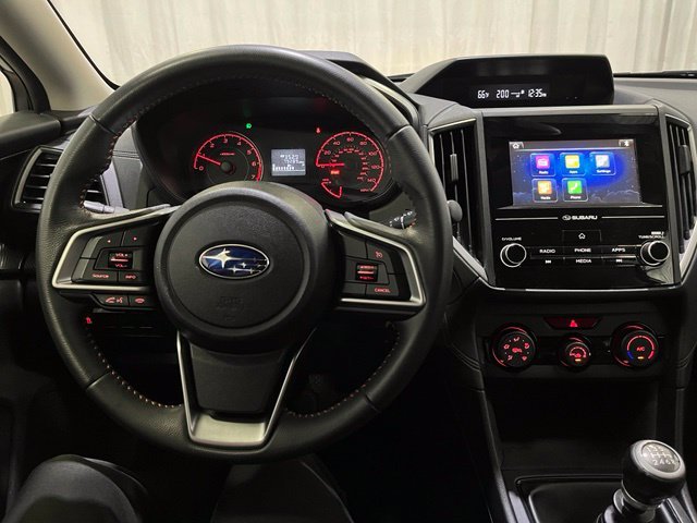 Used 2018 Silver Subaru 2.0i Premium image 19