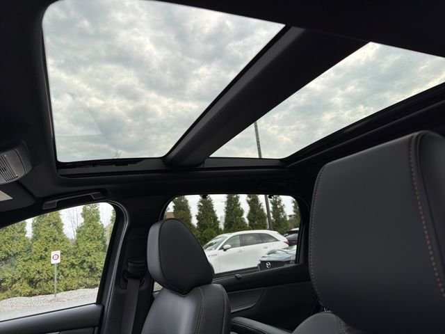 2026 Mazda CX-70 Premium Package - Photo 16