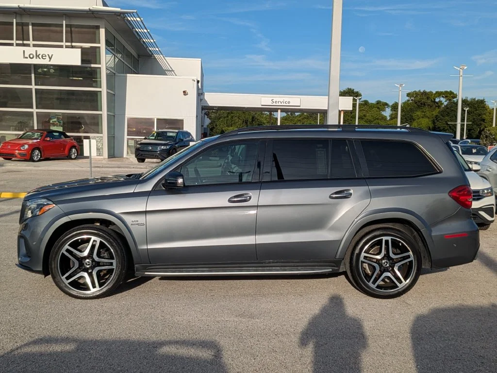 Used 2018  Mercedes-Benz GLS 550 image 3