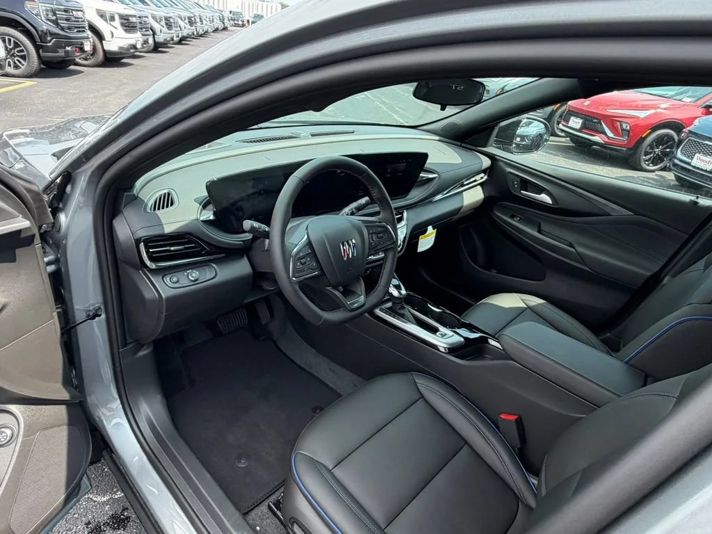 2026 Buick Envista Sport Touring - Photo 28