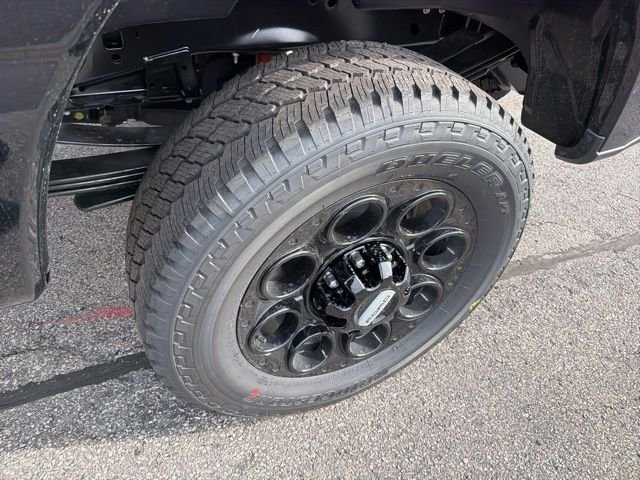 New 2026 Agate Black Metallic Ford F-350® XLT image 7