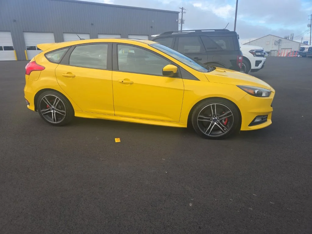 Certified Used 2017 Yellow Ford ST image 9