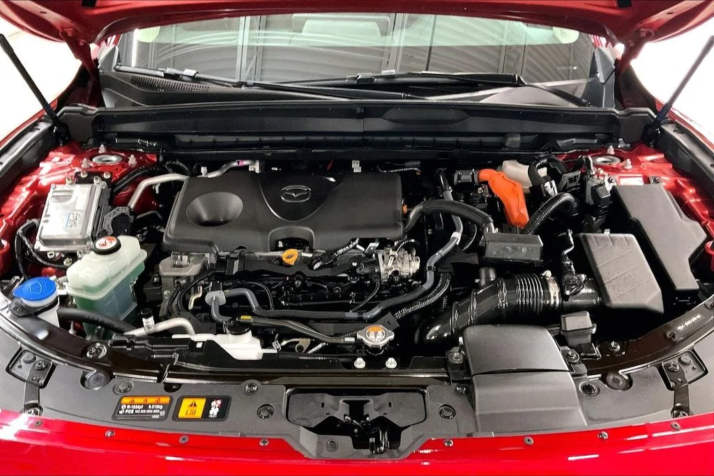 Used 2026 Red Mazda Preferred image 9