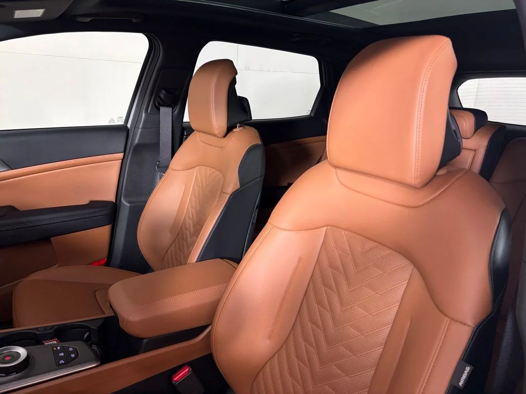 New 2026 Wolf Gray Kia X-Line image 18