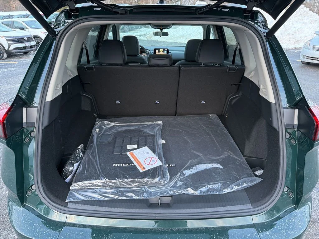 New 2026 Obsidian Green Pearl Nissan Dark Armor™ image 27