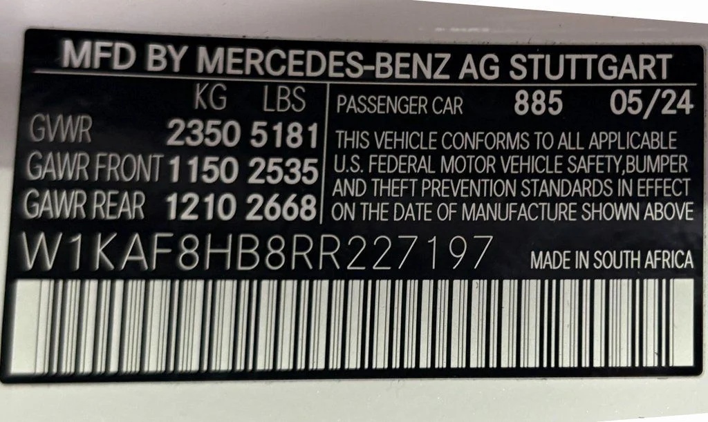 Used 2024 MANUFAKTUR Moonlight White Metallic Mercedes-Benz C 43 AMG® image 41