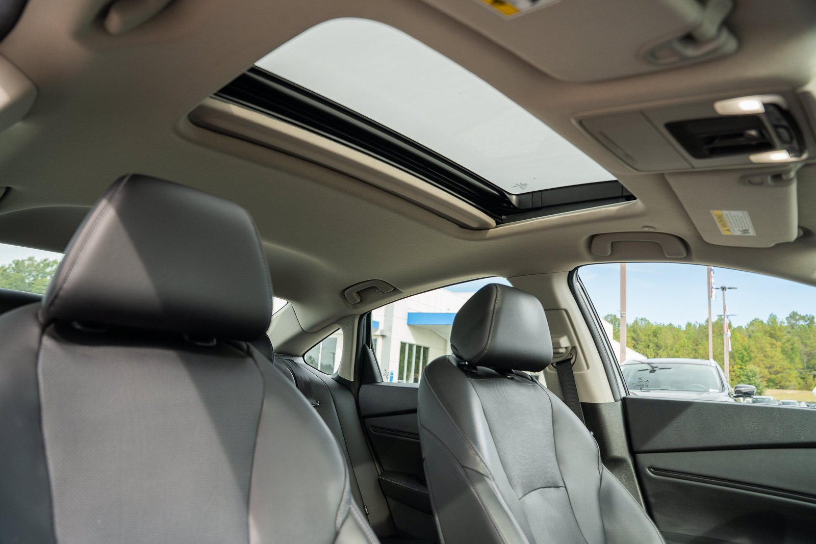 2023 Honda Accord Hybrid Touring - Photo 28