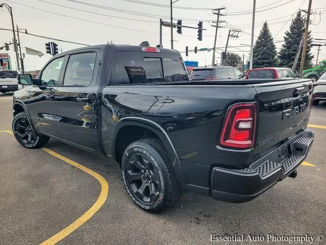 New 2026 Diamond Black Crystal Pearl-Coat Exterior Paint RAM Big Horn/Lone Star image 7