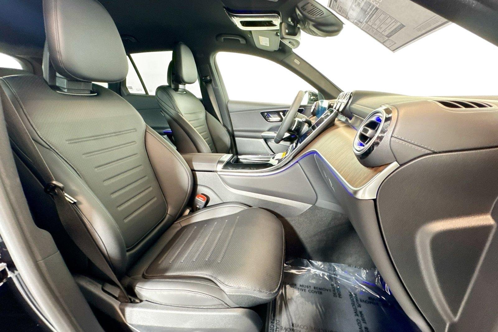 New 2026 Black Mercedes-Benz GLC 300 image 25