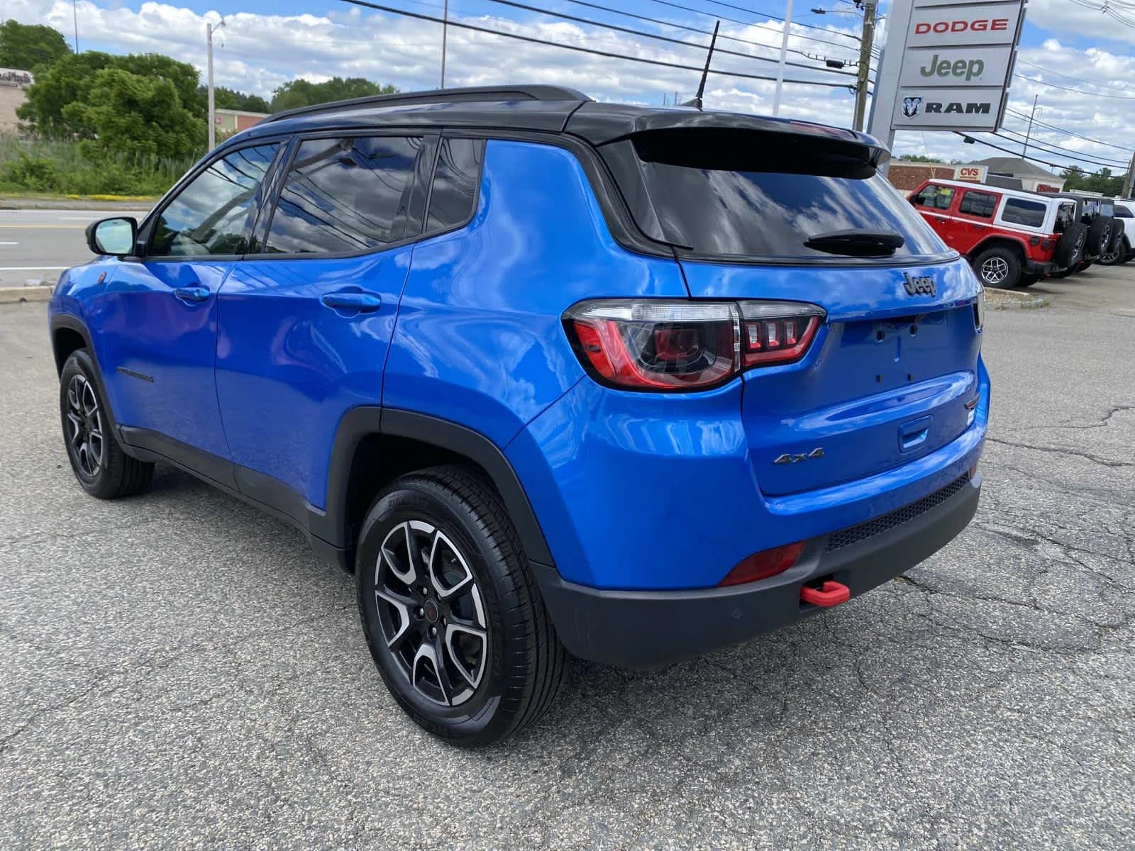 2025 Jeep Compass Trailhawk - Photo 6