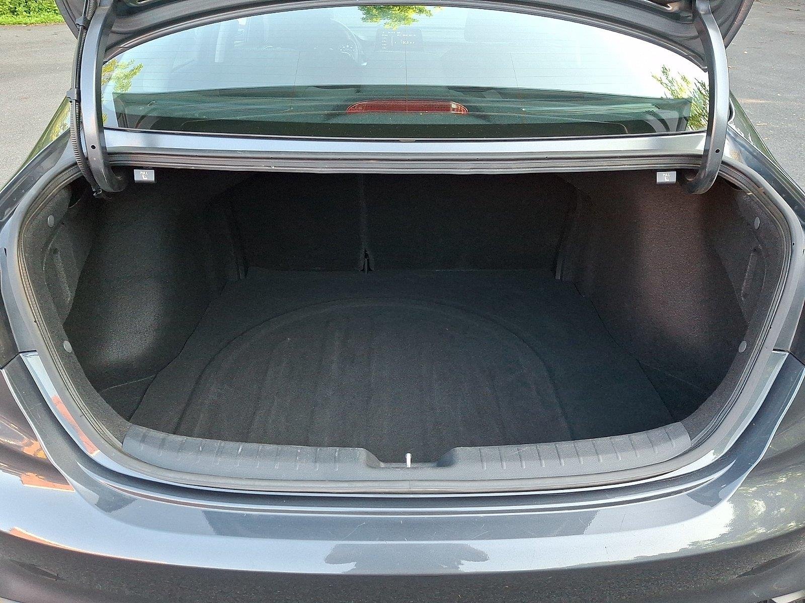 Used 2023 Gravity Gray Kia LXS image 28