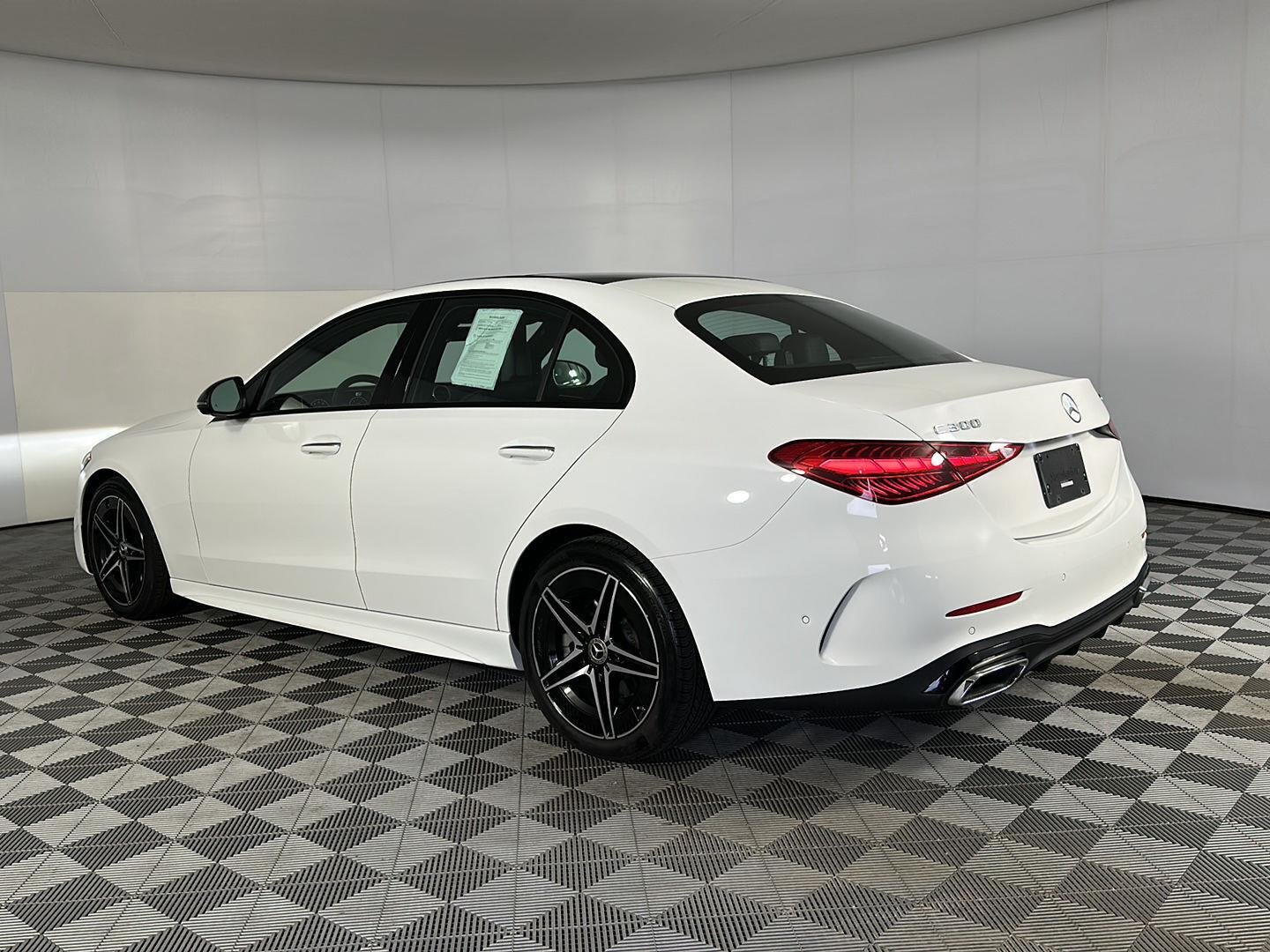 Used 2023 Polar White Mercedes-Benz C 300 image 18