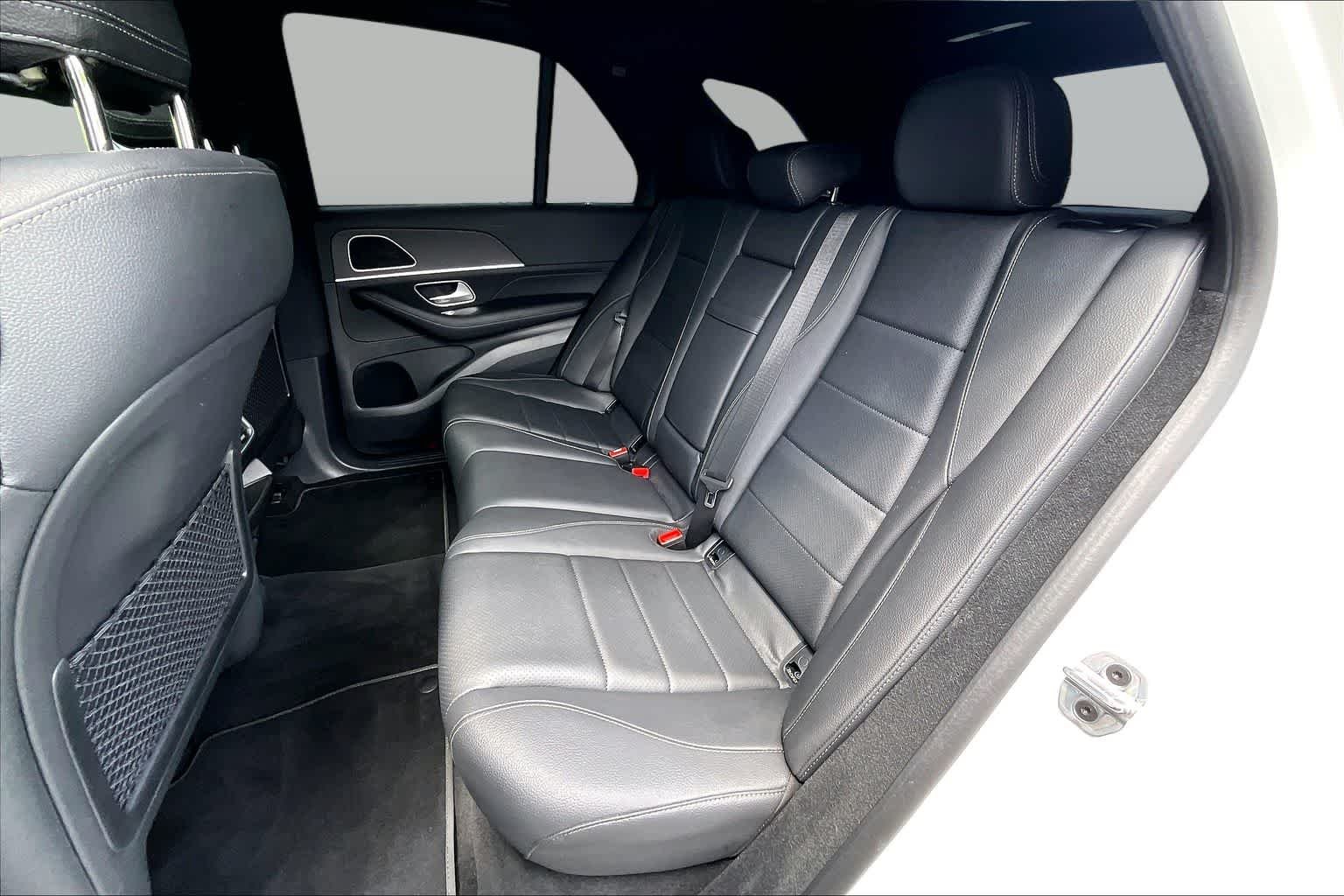 Certified Used 2025 Polar White Mercedes-Benz GLE 450e image 21
