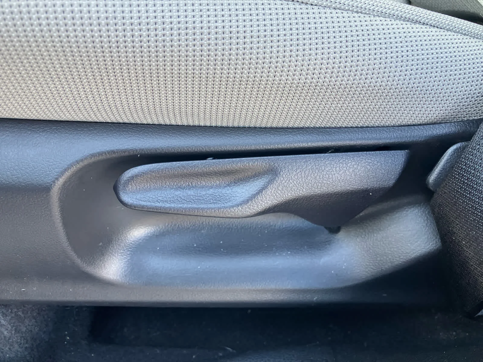 Used 2025 Celestite Toyota L image 13