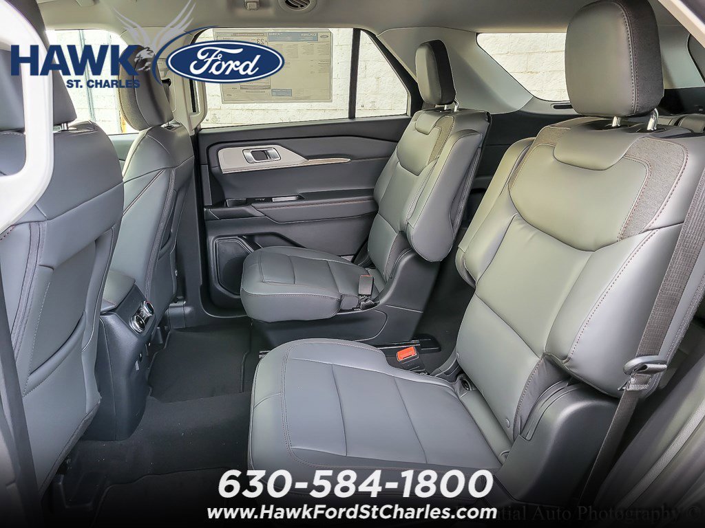 New 2026 Carbonized Gray Metallic Ford Active image 9