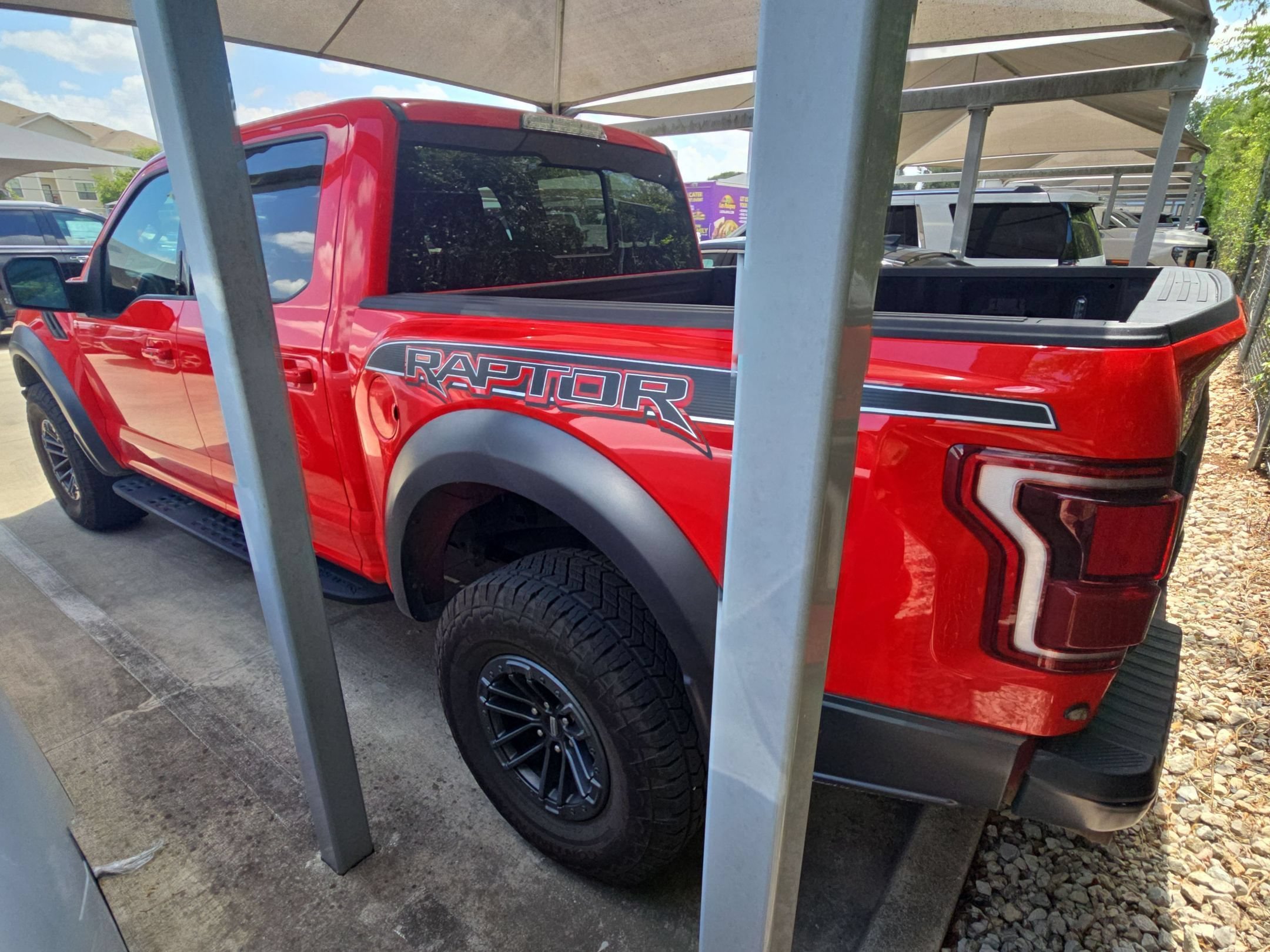 Used 2019 Red Ford Raptor image 7