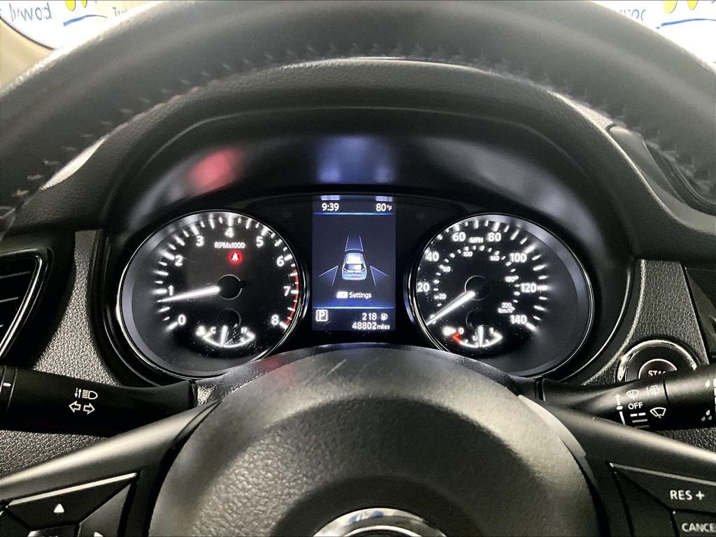 Used 2020 Blue Nissan SV image 23