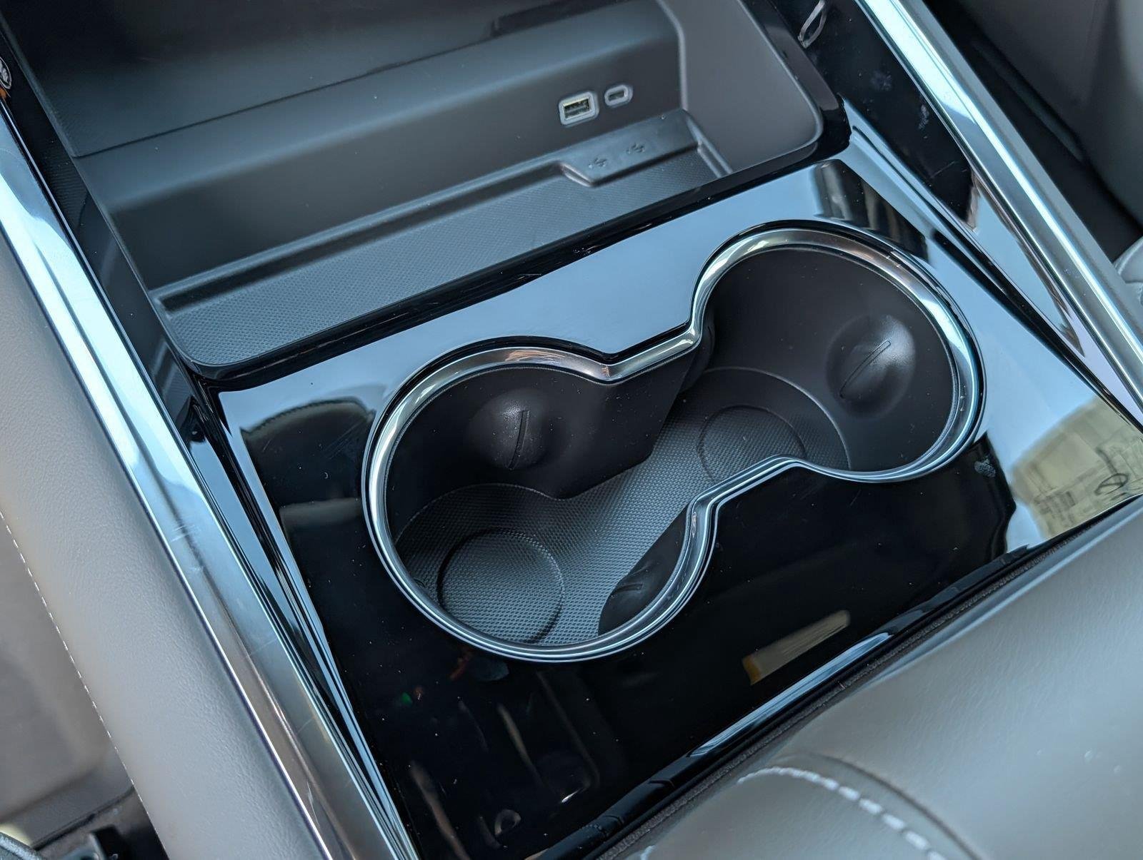 2026 Chevrolet Tahoe LT - Photo 16