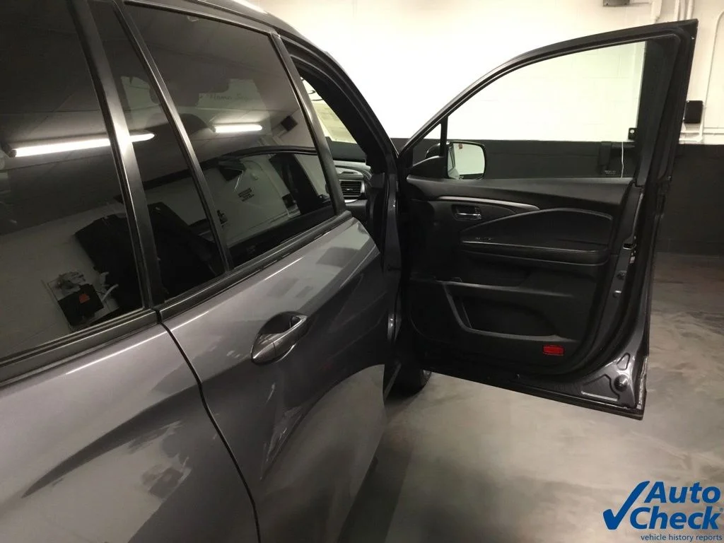 Used 2020 Gray Honda EX-L image 42