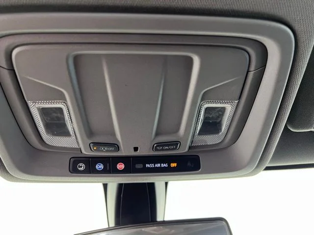 Used 2021 White Chevrolet RST image 26