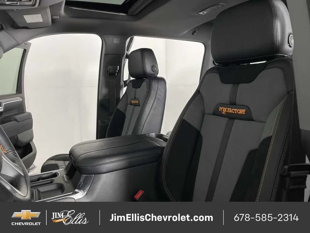 2025 Chevrolet Silverado 1500 RST - Photo 47